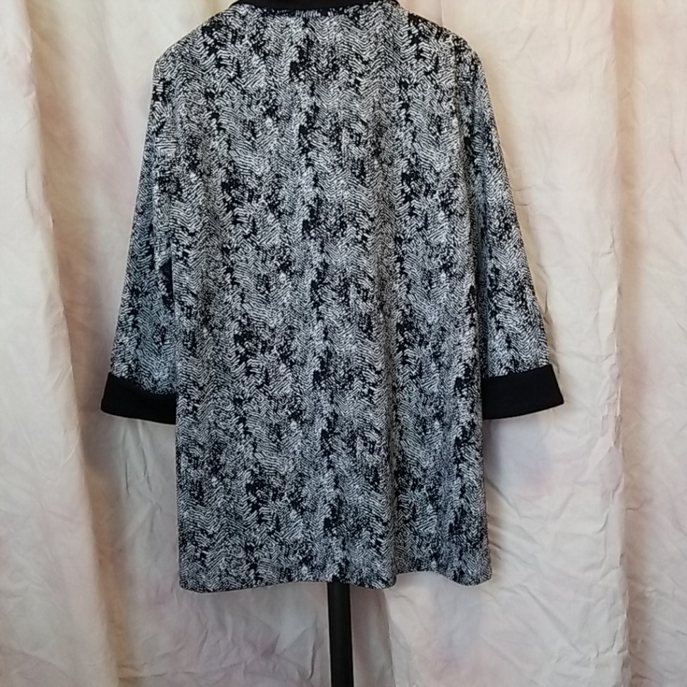 JM Collection Long Jacket - Picture 2 of 7